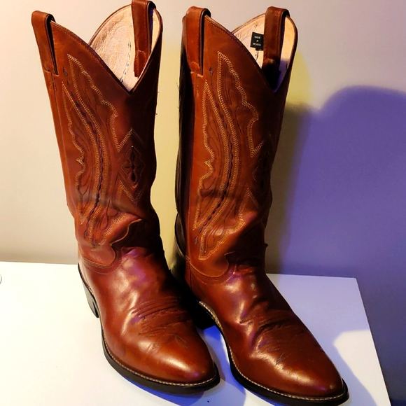 Justin Boots Shoes - Final Reduction! Justin Ladies Cowboy Boots...$75☺️Firm